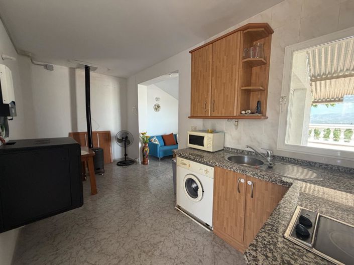 Image No.29-3 Bed Property for sale