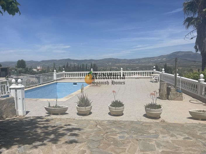 Image No.3-3 Bed Property for sale