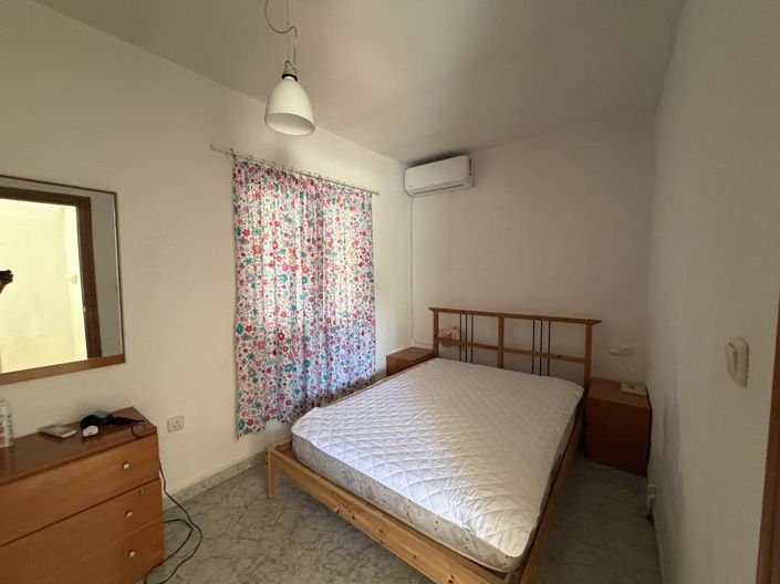 Image No.33-3 Bed Property for sale
