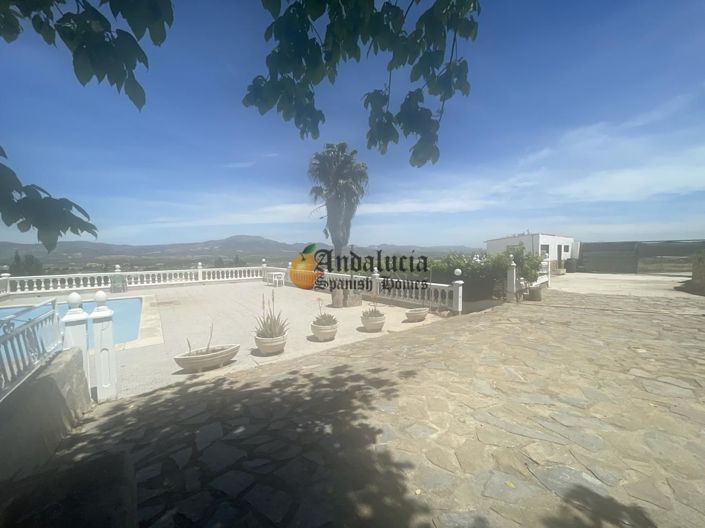 Image No.46-3 Bed Property for sale