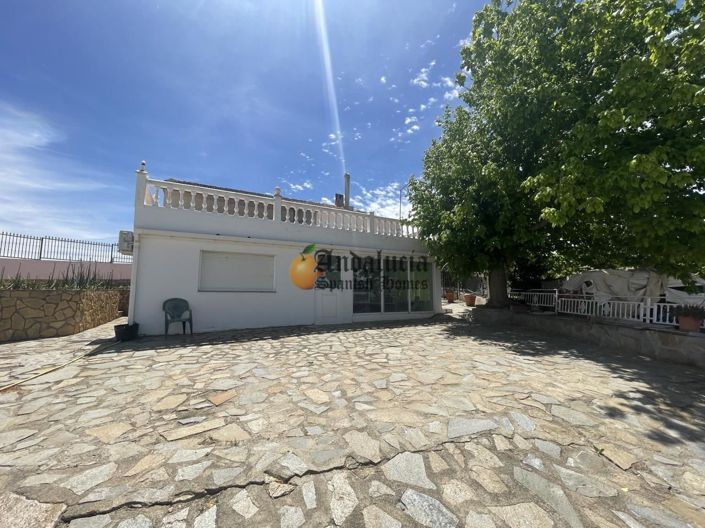 Image No.47-3 Bed Property for sale