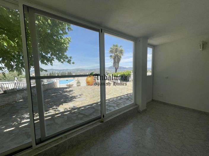 Image No.9-3 Bed Property for sale