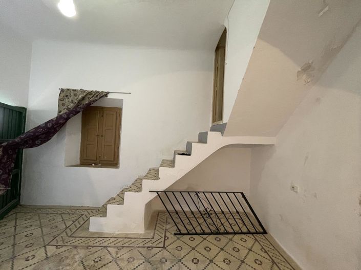 Image No.27-4 Bed Property for sale