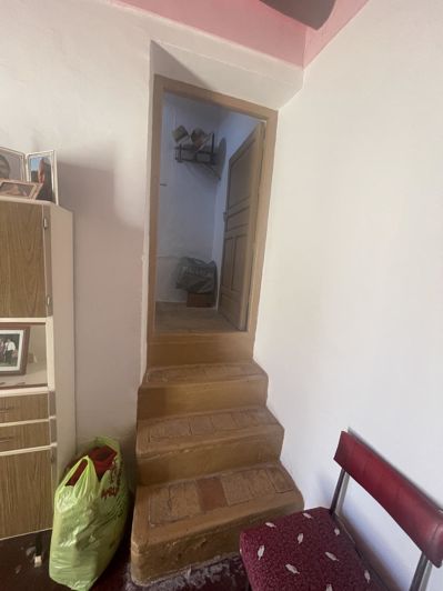 Image No.13-3 Bed Property for sale