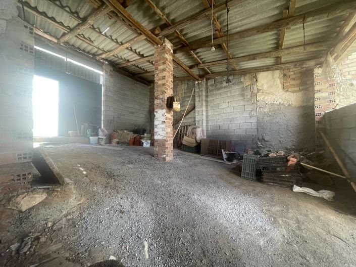 Image No.23-3 Bed Property for sale