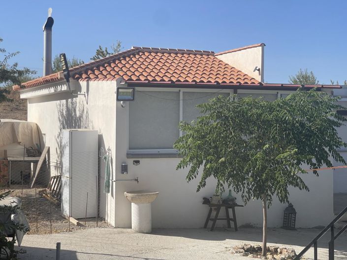 Image No.32-4 Bed Property for sale