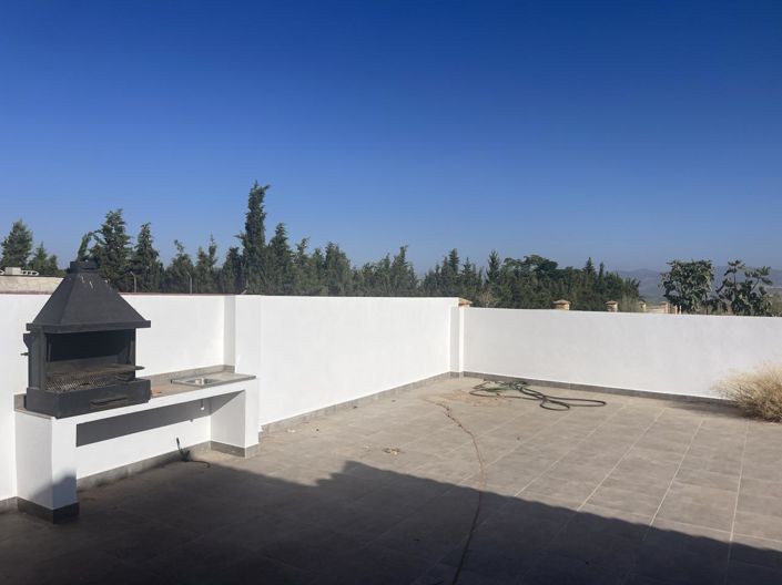 Image No.28-7 Bed Property for sale