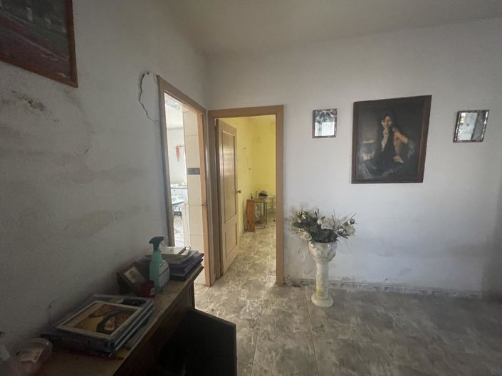 Image No.38-7 Bed Property for sale