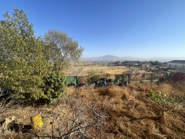 Image No.42-7 Bed Property for sale