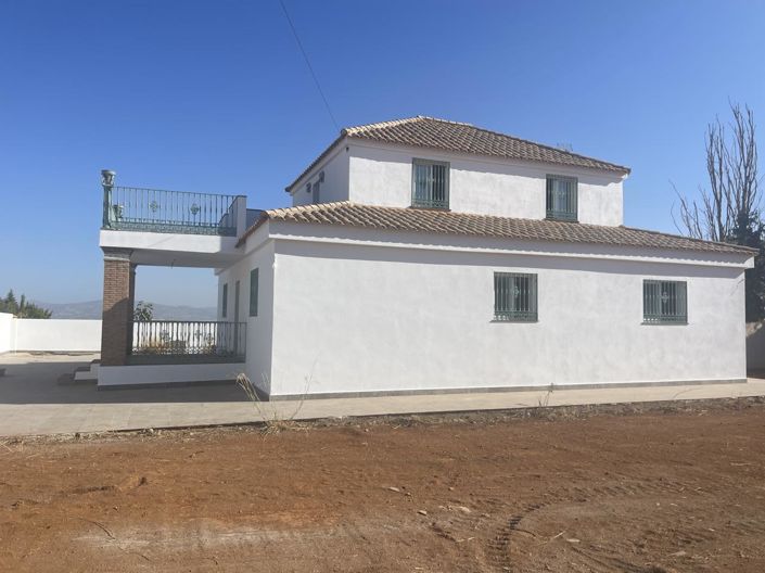 Image No.46-7 Bed Property for sale