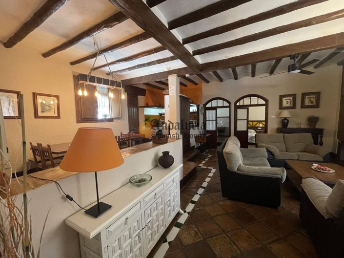 Image No.10-Propriété de 5 chambres à vendre à Íllora