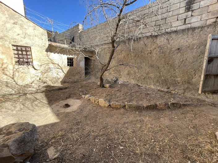 Image No.2-3 Bed Property for sale