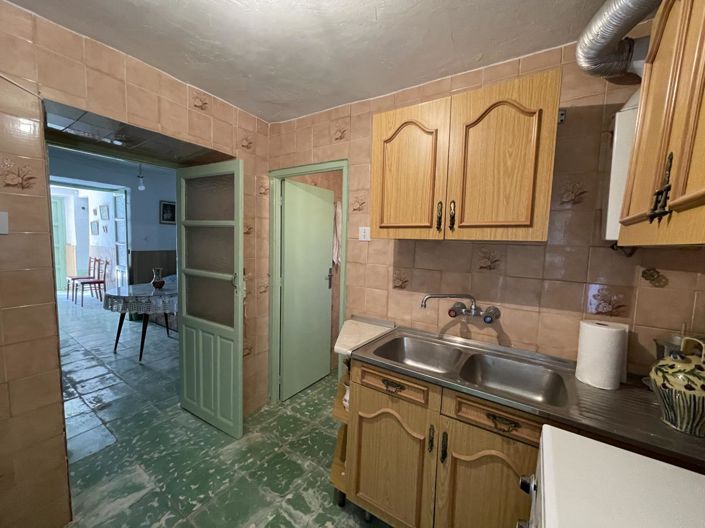 Image No.20-3 Bed Property for sale