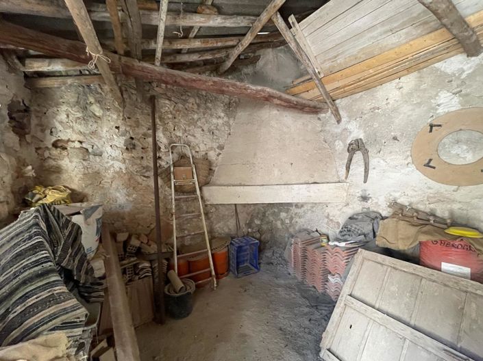 Image No.45-3 Bed Property for sale