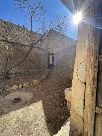 Image No.51-3 Bed Property for sale