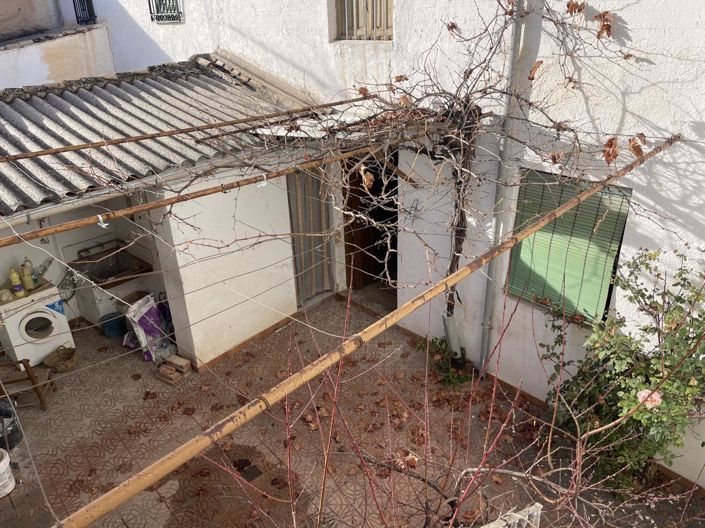 Image No.4-Propriété de 4 chambres à vendre à Íllora