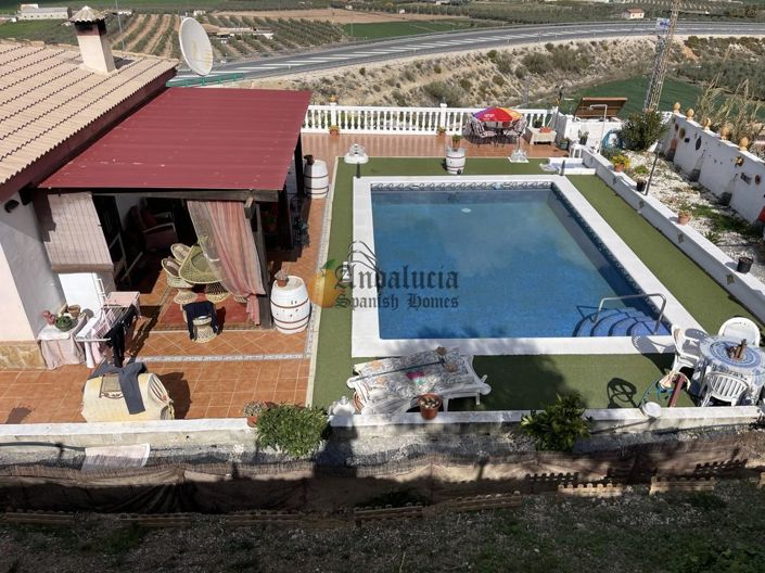 Image No.48-4 Bed Property for sale