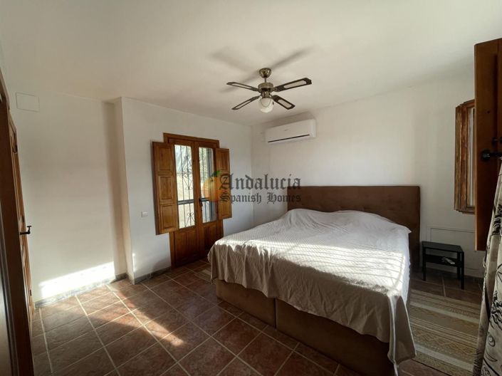 Image No.33-Propriété de 3 chambres à vendre à Salar