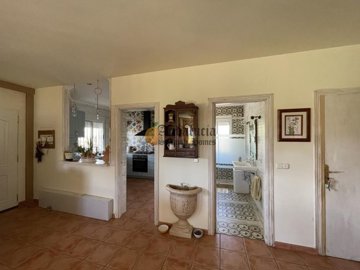 890c637c-0004123102