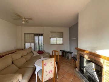 4126211-6bba7f18