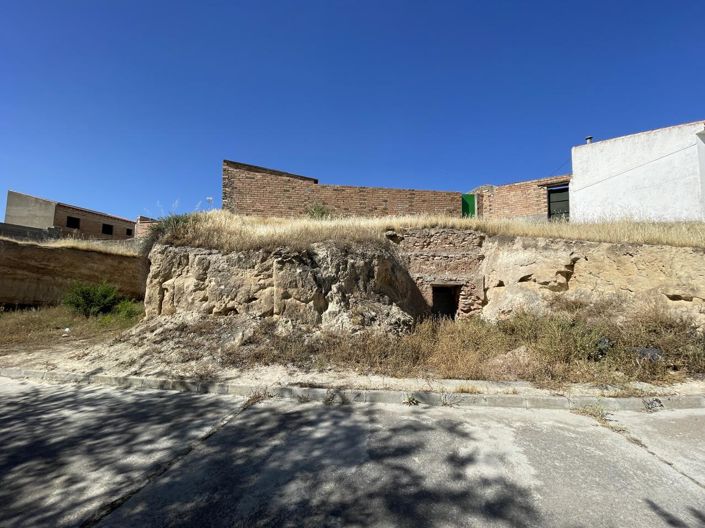 Image No.24-2 Bed Property for sale