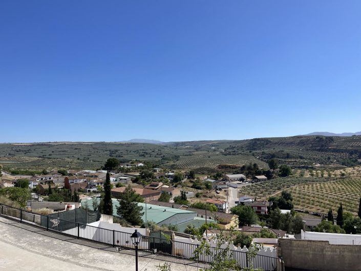 Image No.27-2 Bed Property for sale