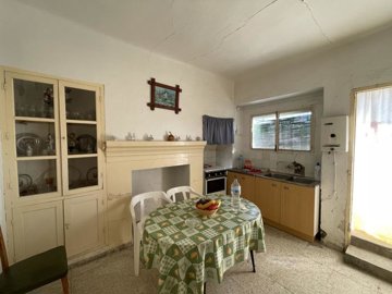 4141710-8ad00673