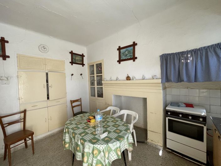 Image No.9-2 Bed Property for sale