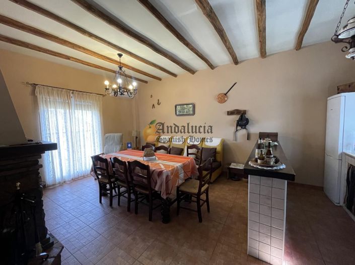 Image No.21-4 Bed Property for sale