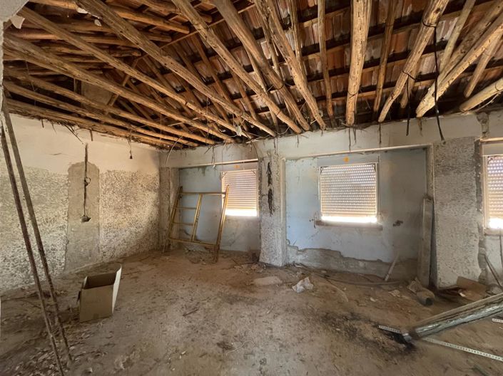 Image No.38-3 Bed Property for sale