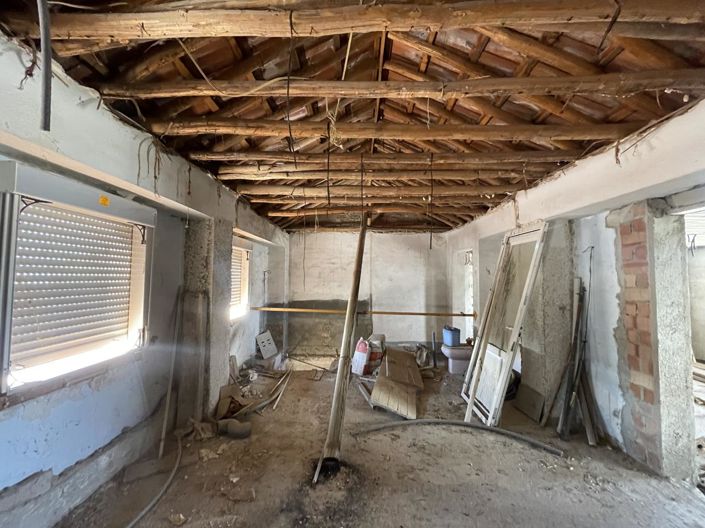 Image No.41-3 Bed Property for sale