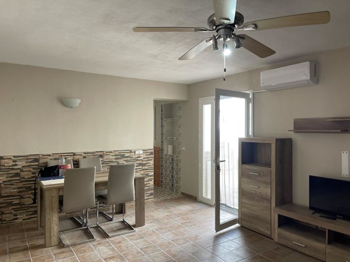 Image No.8-3 Bed Property for sale