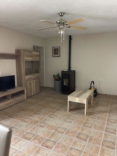 Image No.9-3 Bed Property for sale