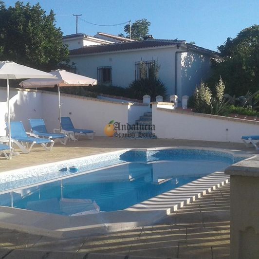 Image No.1-Propriété de 7 chambres à vendre à Montefrío