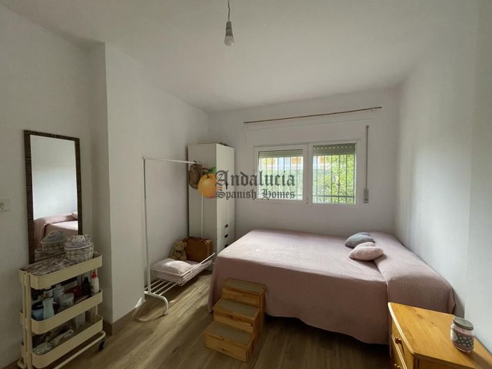 Image No.21-Propriété de 4 chambres à vendre à Íllora