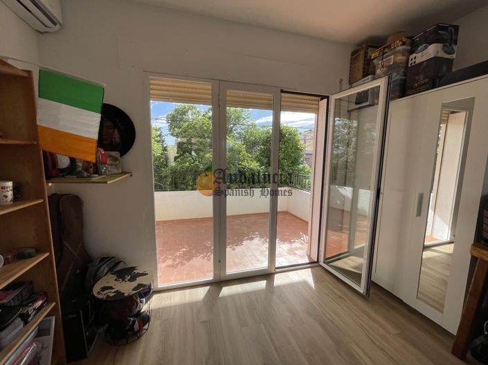 Image No.29-Propriété de 4 chambres à vendre à Íllora