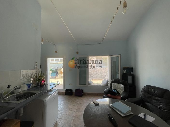 Image No.27-5 Bed Property for sale