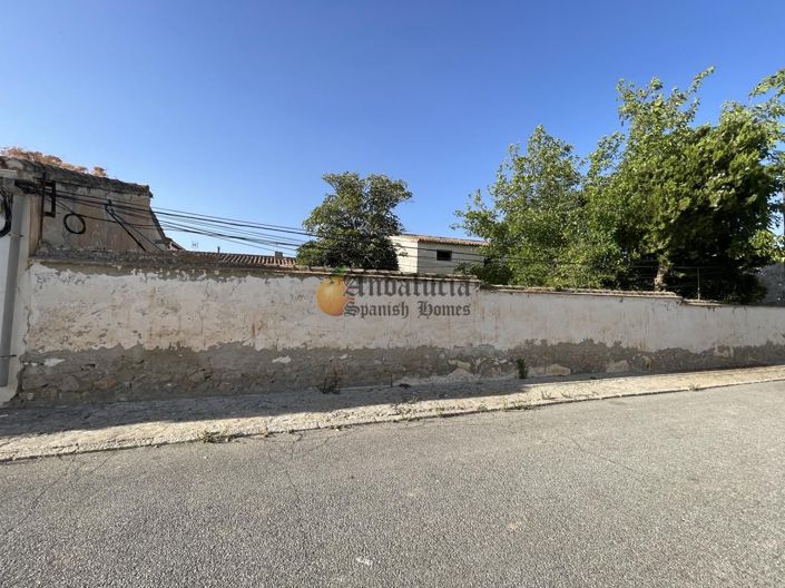 Image No.48-5 Bed Property for sale