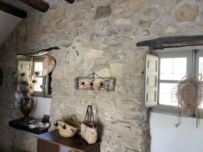 Image No.13-3 Bed Property for sale