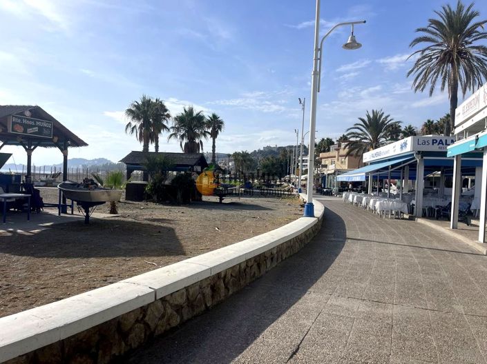 Image No.34-3 Bed Property for sale