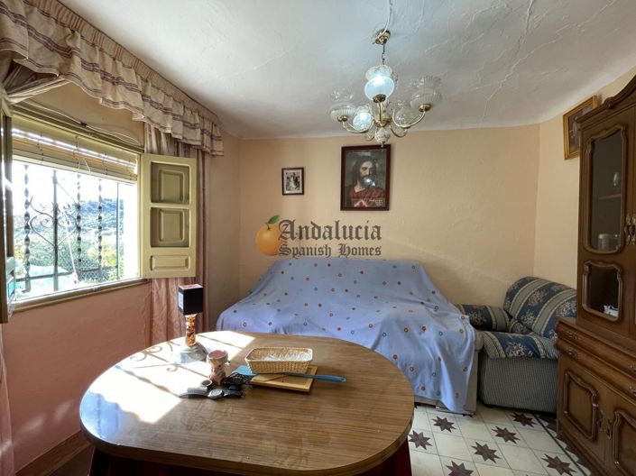 Image No.4-3 Bed Property for sale