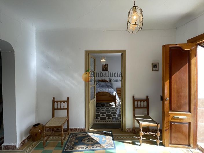 Image No.9-3 Bed Property for sale