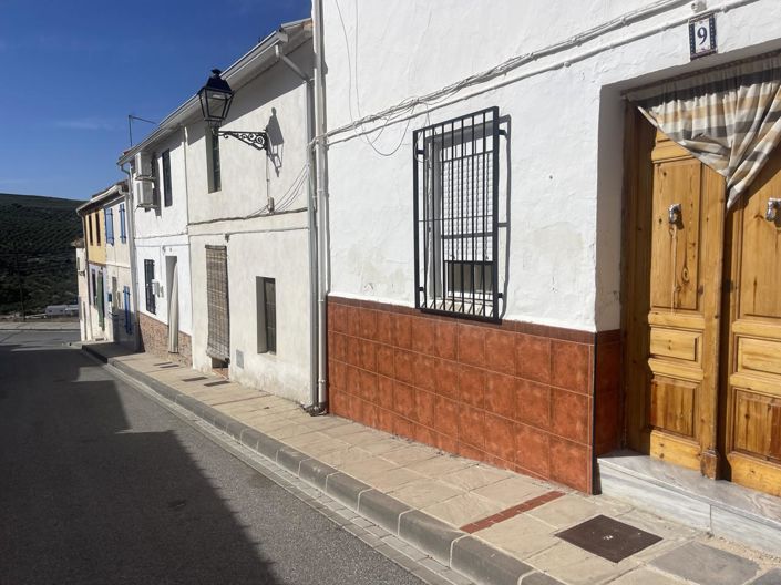 Image No.2-3 Bed Property for sale