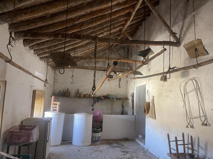 Image No.30-3 Bed Property for sale