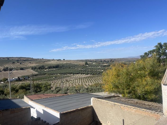 Image No.36-3 Bed Property for sale