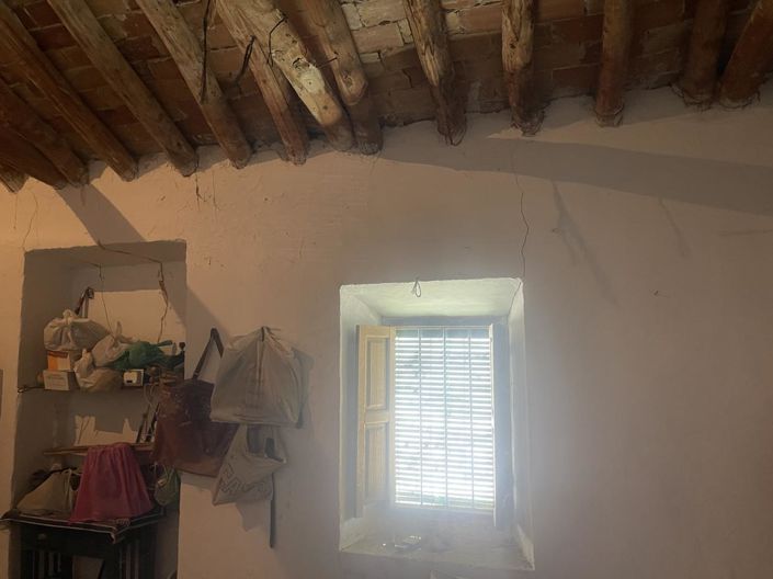 Image No.37-3 Bed Property for sale