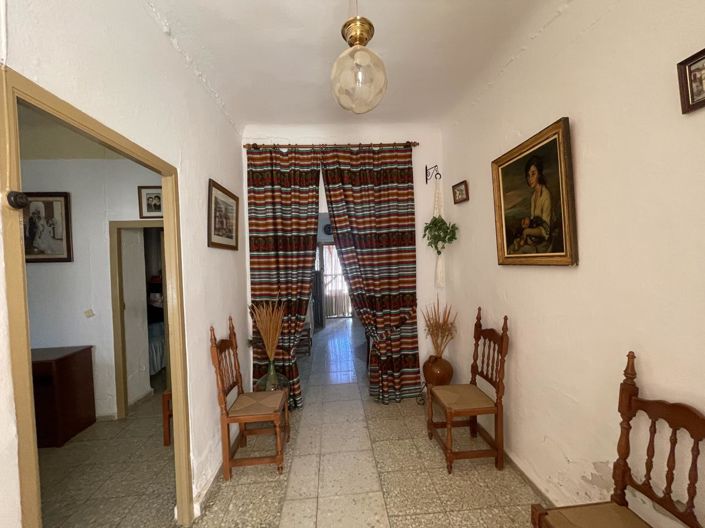 Image No.4-3 Bed Property for sale