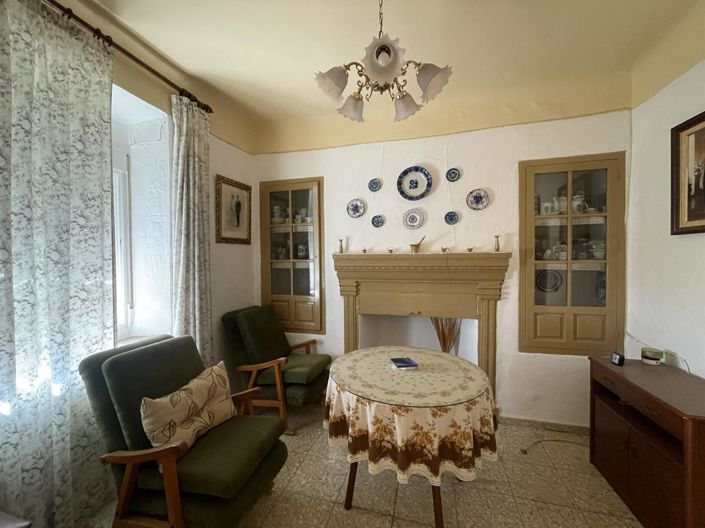 Image No.7-3 Bed Property for sale