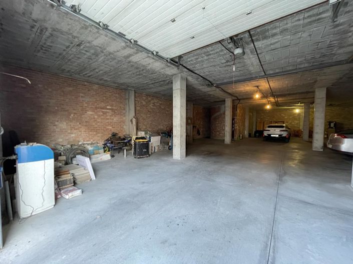 Image No.42-3 Bed Property for sale