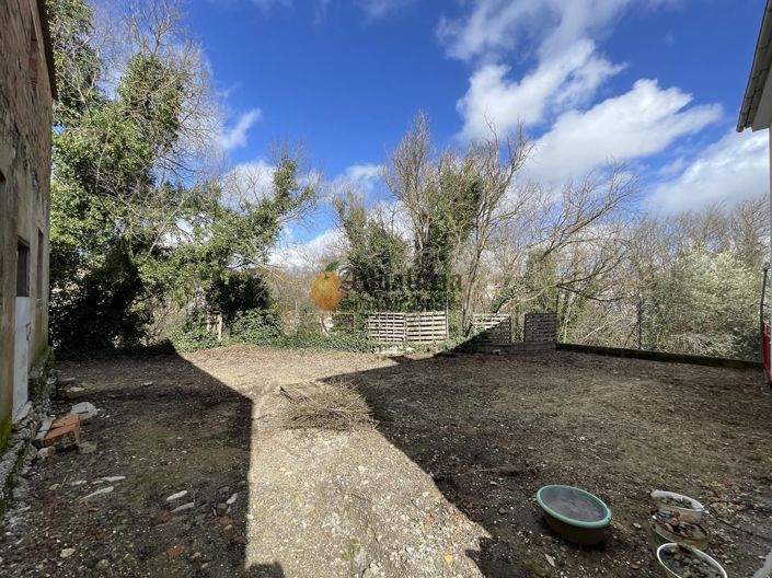 Image No.47-5 Bed Property for sale